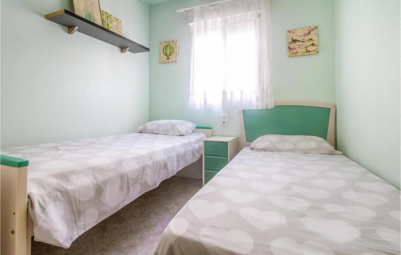 Lovely Apartment In Santa Pola With Wifi المظهر الخارجي الصورة
